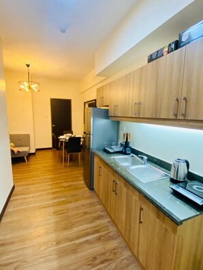 Microwave, oven, stovetop