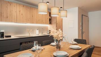 2 Bedrooms Apartment Castanea | Living area