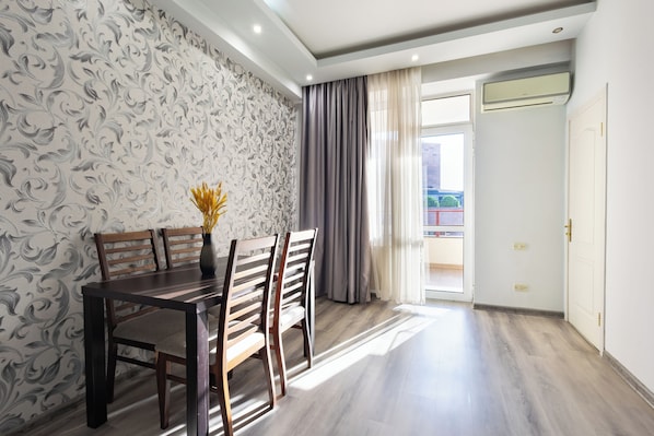 Comfort Apartment, Balcony, City View | Living area | 50-inch flat-screen TV with cable channels - Apartment by Luxe Group HH331 (Yerevan)