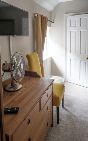 Standard Double Room, 1 King Bed, Courtyard View | Premium bedding, blackout curtains, iron/ironing board, free WiFi