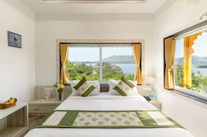 Deluxe Double Room | Free WiFi