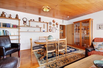 Fantastic Lakefront Living