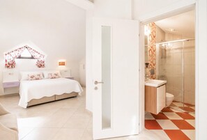 4 habitaciones, wifi y ropa de cama 