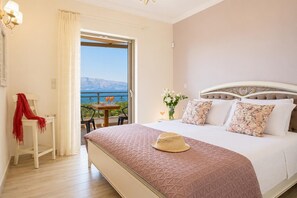 3 bedrooms, WiFi, bed sheets