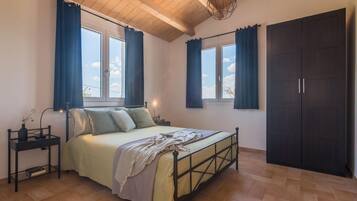 8 Schlafzimmer, Bügeleisen/Bügelbrett, WLAN, Bettwäsche