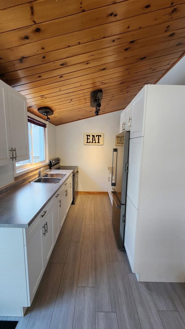 Microwave, oven, stovetop