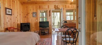 Cozy Guest Cabin•Pet Friendly•Secluded•Peaceful