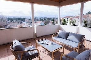 Exclusive Double Room | Terrace/patio