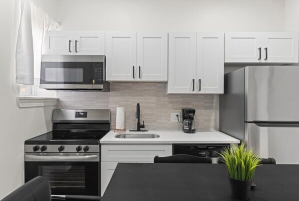 Microwave, oven, stovetop, dishwasher