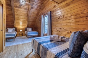 4 bedrooms, desk, iron/ironing board, travel crib