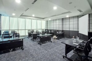 Unclassified image, 2 of 10, button - Vasaka Hotel Makassar (Rappocini)