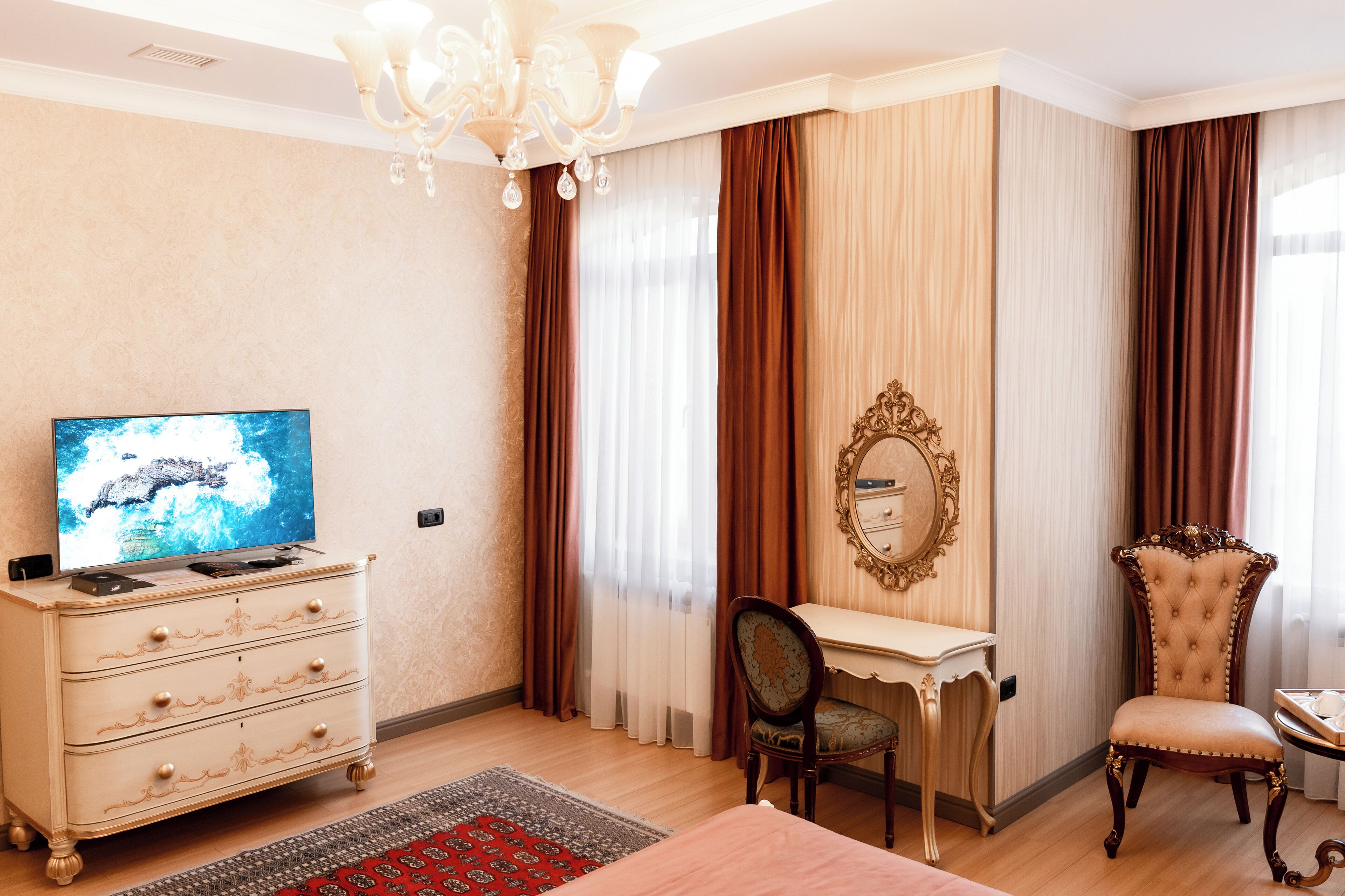 Deluxe Room, City View