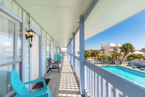 Property grounds - White Caps - NEW! Pool, Beaches, Dining (Gulf Shores)
