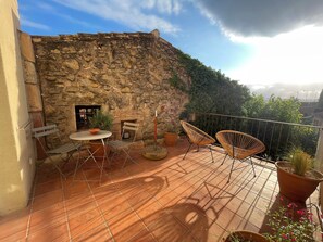 Appartement Familial, 2 chambres, balcon | Vue de la chambre