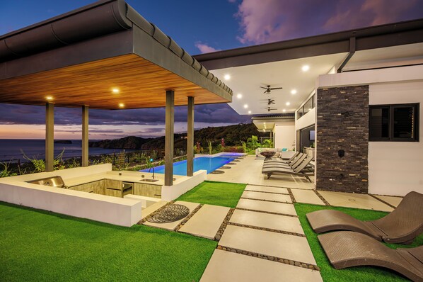 Pool - New Listing! Casa Siete Cielos • Modern Hillside Villa • 5 BR • Panoramic Bay Views • Sleeps 14 (Playas del Coco)