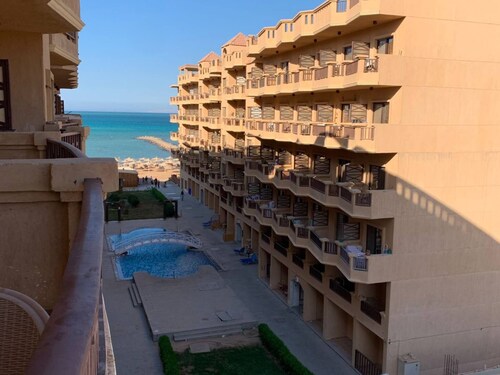 Modern 1-bedroom Chalet in Turtles Resort