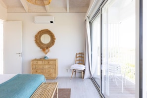 3 makuuhuonetta, silitysrauta/-lauta, vauvan matkasänky, Wi-Fi