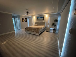 4 chambres, accĂšs Ă Internet, literie fournie