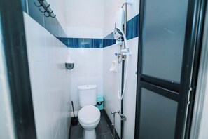 Room - Swing & Pillows @ Penang Road, Georgetown Penang (Northeast Penang Island)