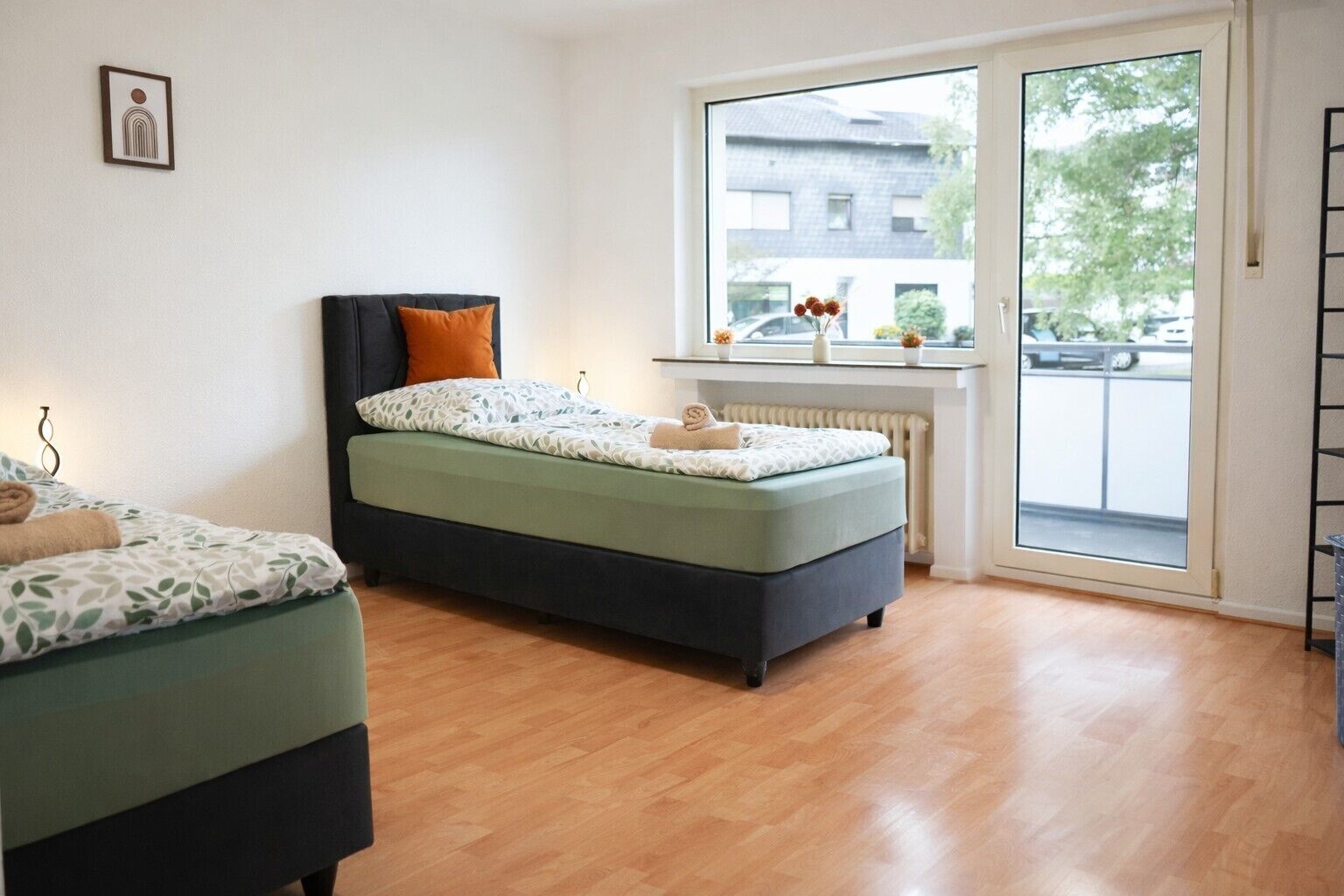 3 chambres, fer et planche à repasser, Wi-Fi, draps fournis