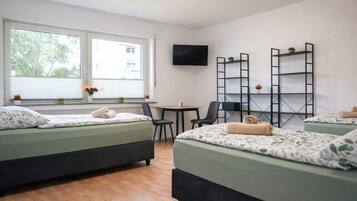 3 Schlafzimmer, Bügeleisen/Bügelbrett, WLAN, Bettwäsche