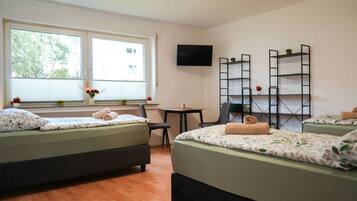 3 Schlafzimmer, Bügeleisen/Bügelbrett, WLAN, Bettwäsche