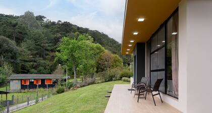 House w/ Fireplace and Bathtub in Urubici Cla0000