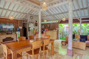 Interior - Puri Canggu Rooms 2 (Bali)