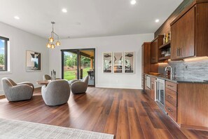 独立别墅, 多张床, 露台, 花园景观 (The Luxe Barn) | 住宿内部