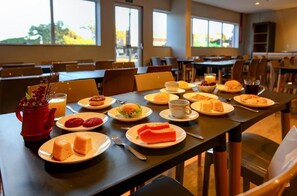 Gratis frukostbuffé varje dag 
