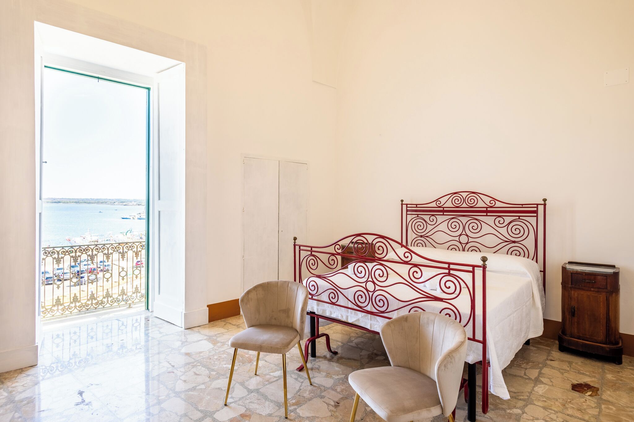 Deluxe Suite, Sea View | Free WiFi