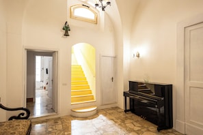 Interior - Palazzo Celina (Gallipoli)