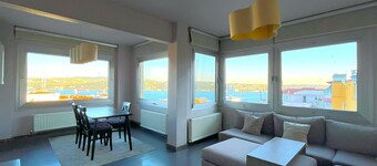 Stylish Apartment with Bosphorus View