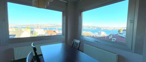 Iron/ironing board, free WiFi