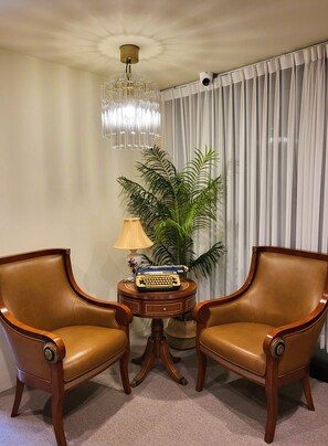 Lobby - Hotel Book and Type (Jeonju)