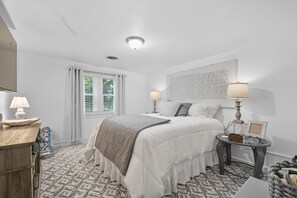 3 bedrooms, iron/ironing board, WiFi