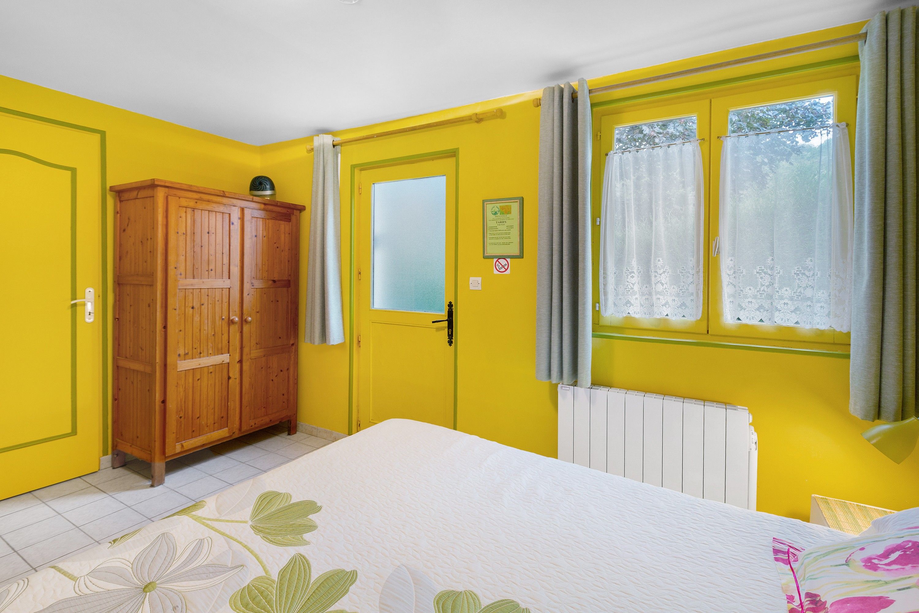 1 bedroom, iron/ironing board, WiFi, bed sheets