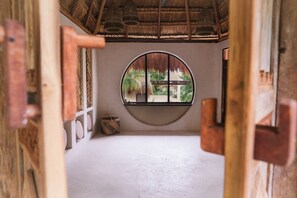Body treatments, aromatherapy, hot stone massages, deep-tissue massages - Padma Ha Retreats (Bacalar)