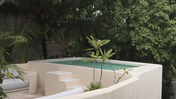 Piscina a l'aire lliure