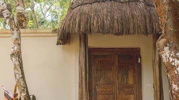 EntrĂ©e de lâhĂ©bergement