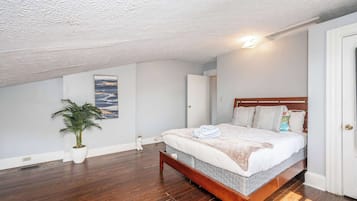 Apartment, 2 Queen Beds, Patio, Garden View (Queen City Suites 2) | 2 bedrooms, individually decorated, individually furnished