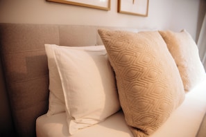 2 sovrum, strykjärn/strykbräda, internet och sängkläder