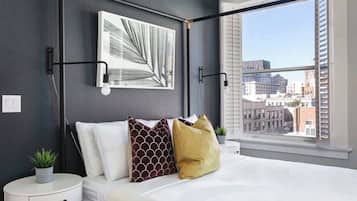 2 habitaciones, tabla de planchar con plancha, wifi y ropa de cama