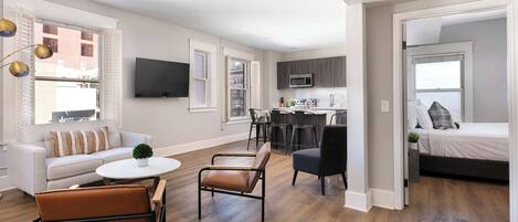 2 Schlafzimmer, Bügeleisen/Bügelbrett, WLAN, Bettwäsche