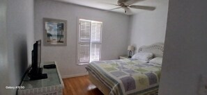 3 chambres, fer et planche à repasser, accès au Wi-Fi (inclus)