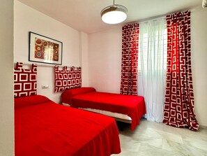 Apartment | 2 Schlafzimmer, Bügeleisen/Bügelbrett, Bettwäsche