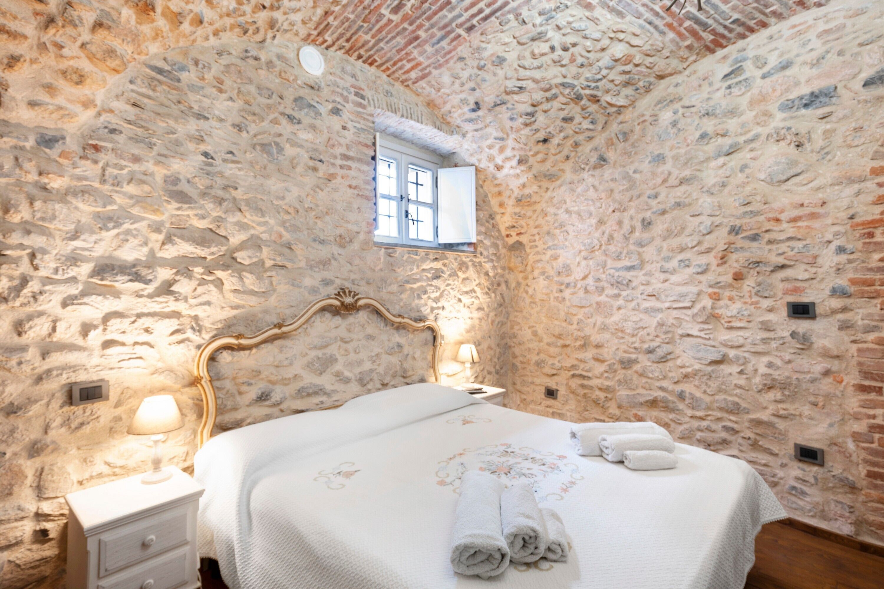 Fer et planche à repasser, Wi-Fi, draps fournis