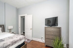 1 chambre, décoration personnalisée, ameublement personnalisé