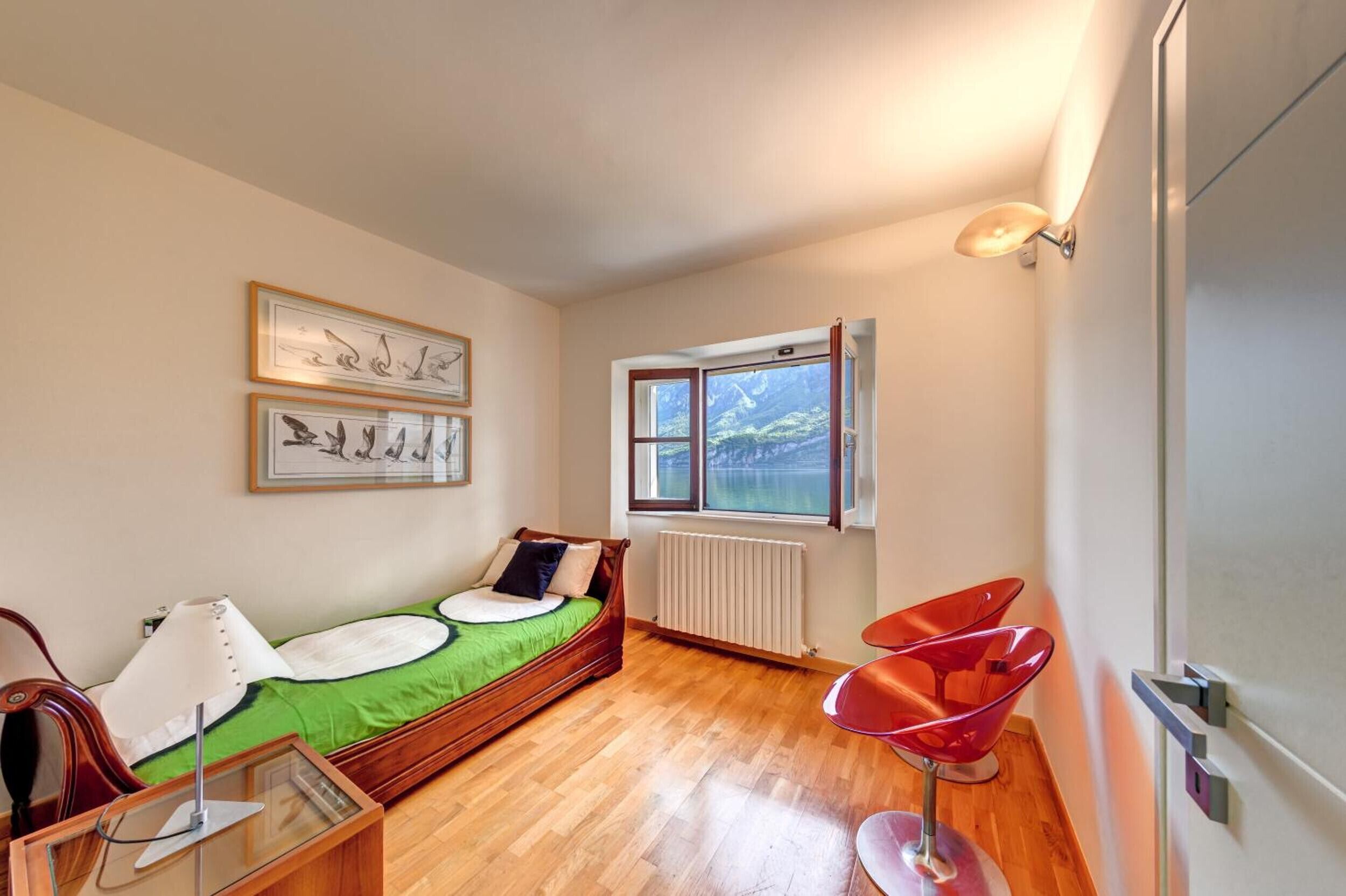 Bügeleisen/Bügelbrett, WLAN, Bettwäsche