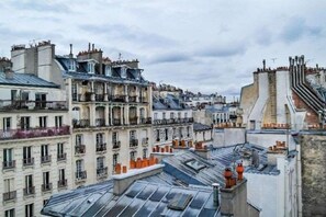 View from property - Hotel Audran (Paris)